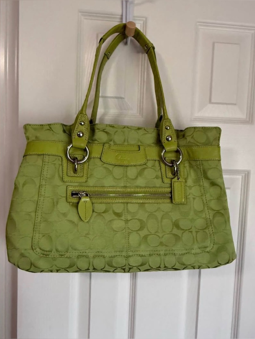 Vintage coach lime green Penelope shoulder bag
